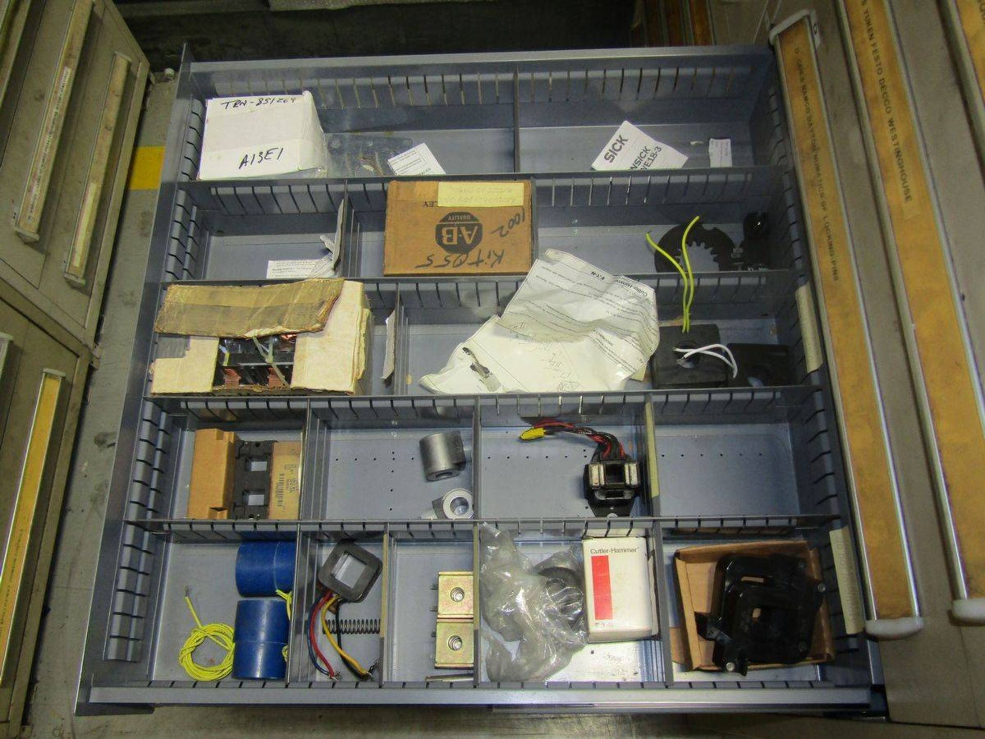 Stanley Vidmar 9-Drawer Heavy Duty Parts Cabinet - Image 6 of 10