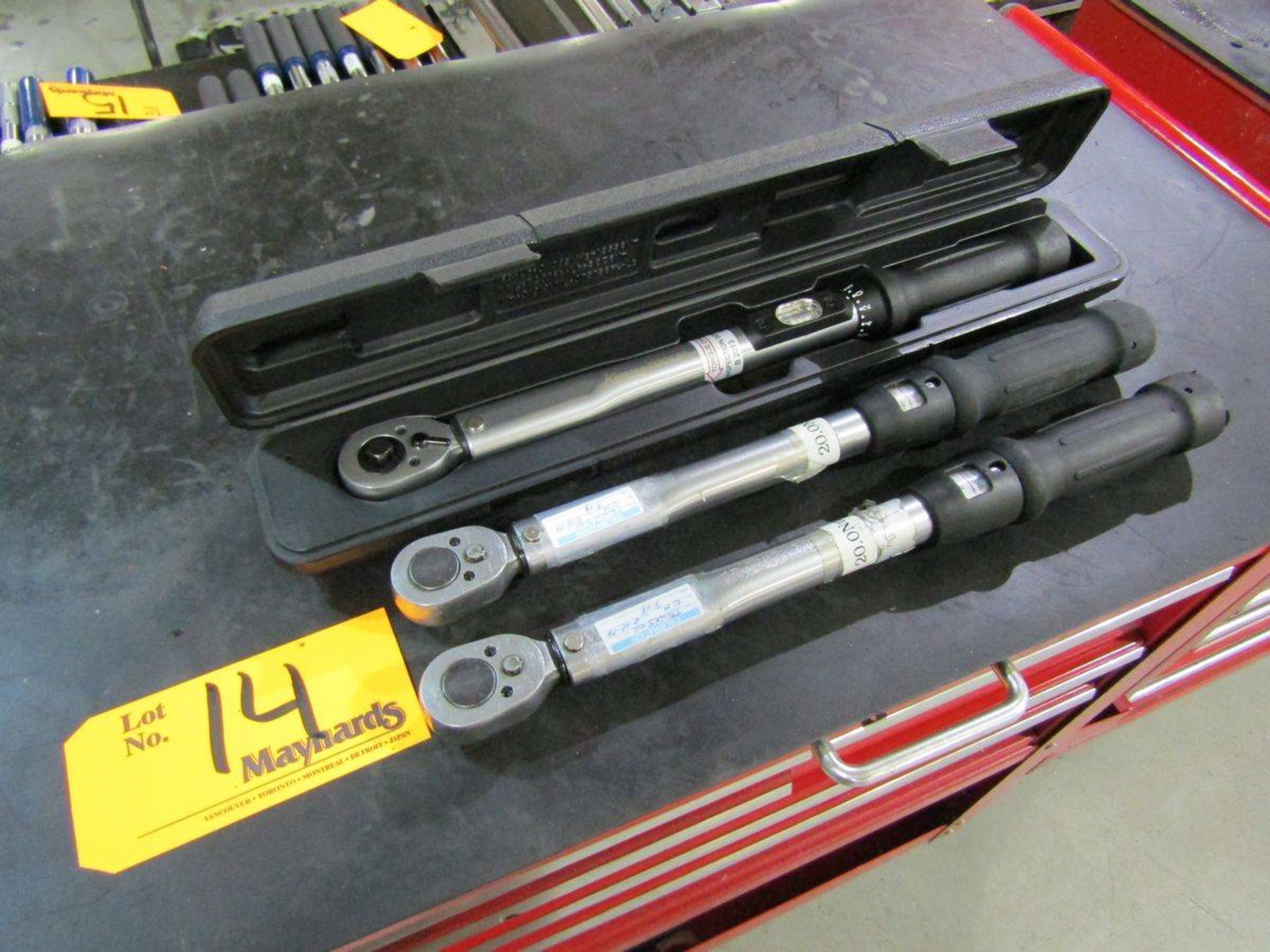 Kamasa Tools K2740 3/8" Driver Clicker-Type Torque Wrench