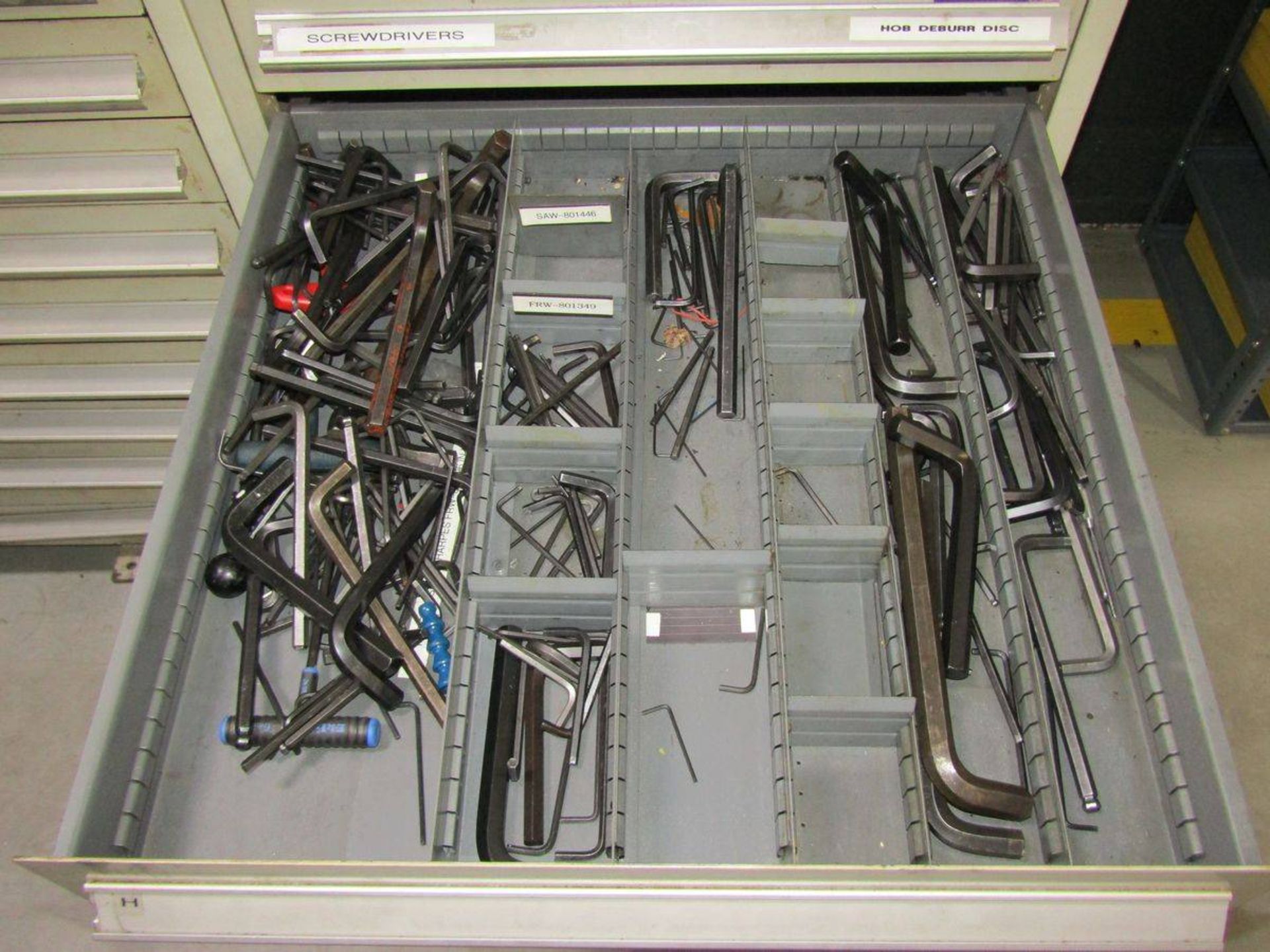 Stanley Vidmar 12-Drawer Heavy Duty Parts Cabinet - Image 7 of 9