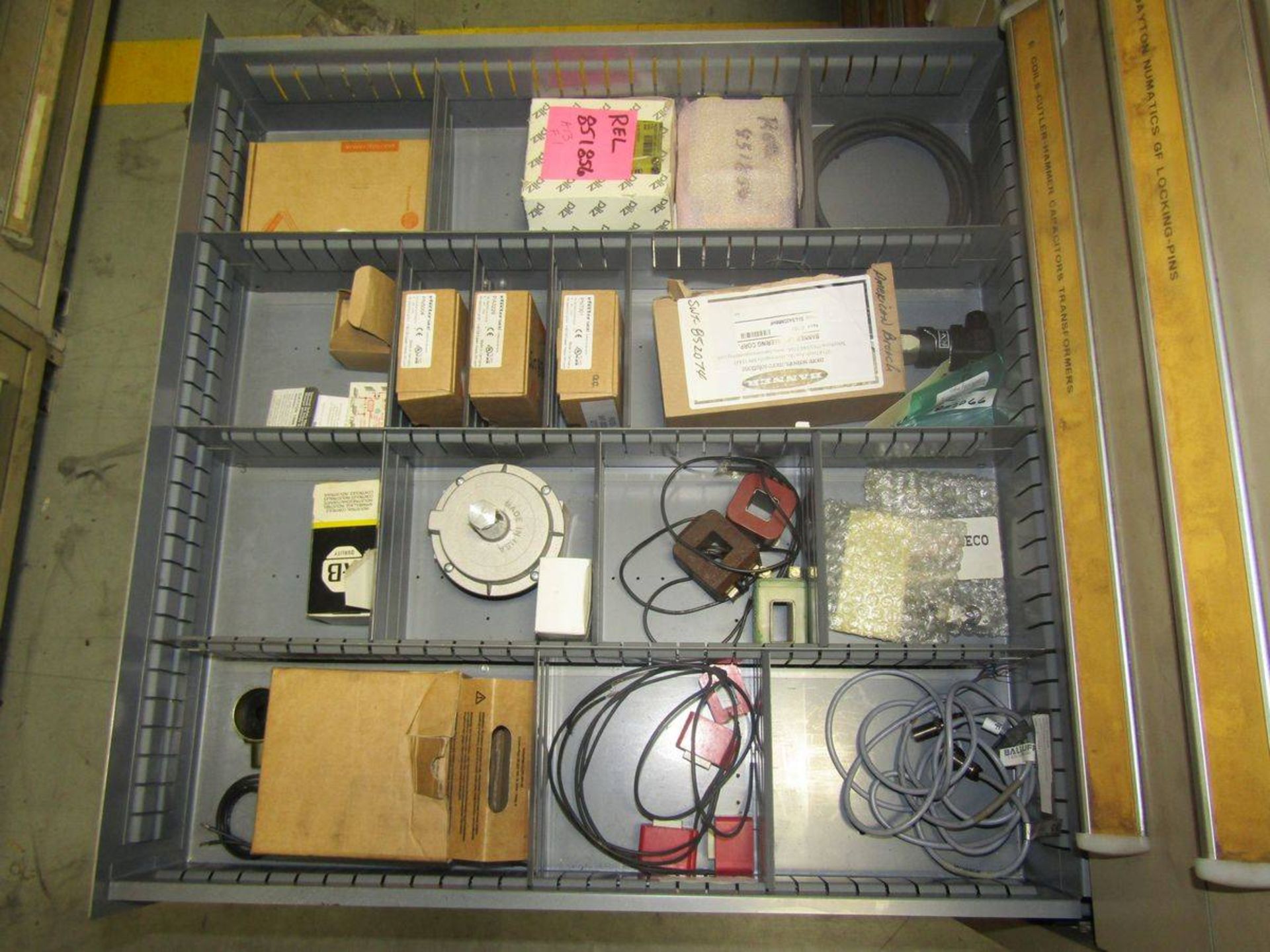 Stanley Vidmar 9-Drawer Heavy Duty Parts Cabinet - Image 7 of 10