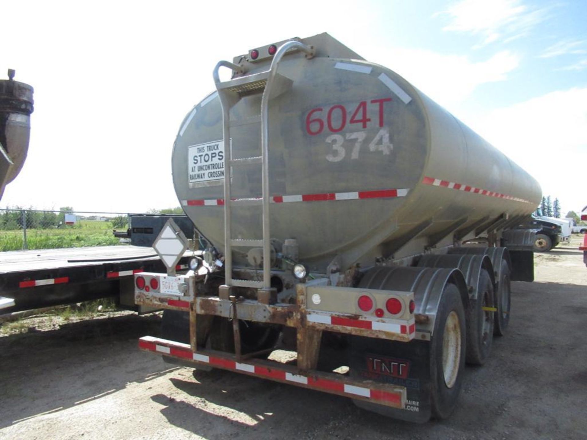 2008 ADVANCE DUNTE TRA/REM TRIAXLE OIL HAULER TRAILER - Image 5 of 11