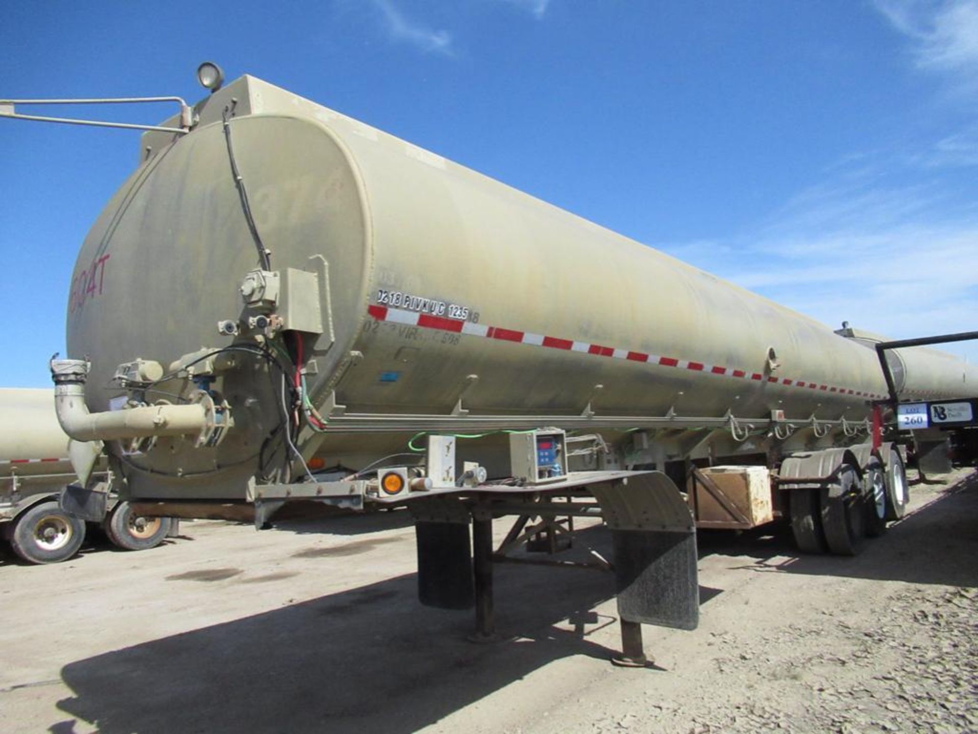 2008 ADVANCE DUNTE TRA/REM TRIAXLE OIL HAULER TRAILER