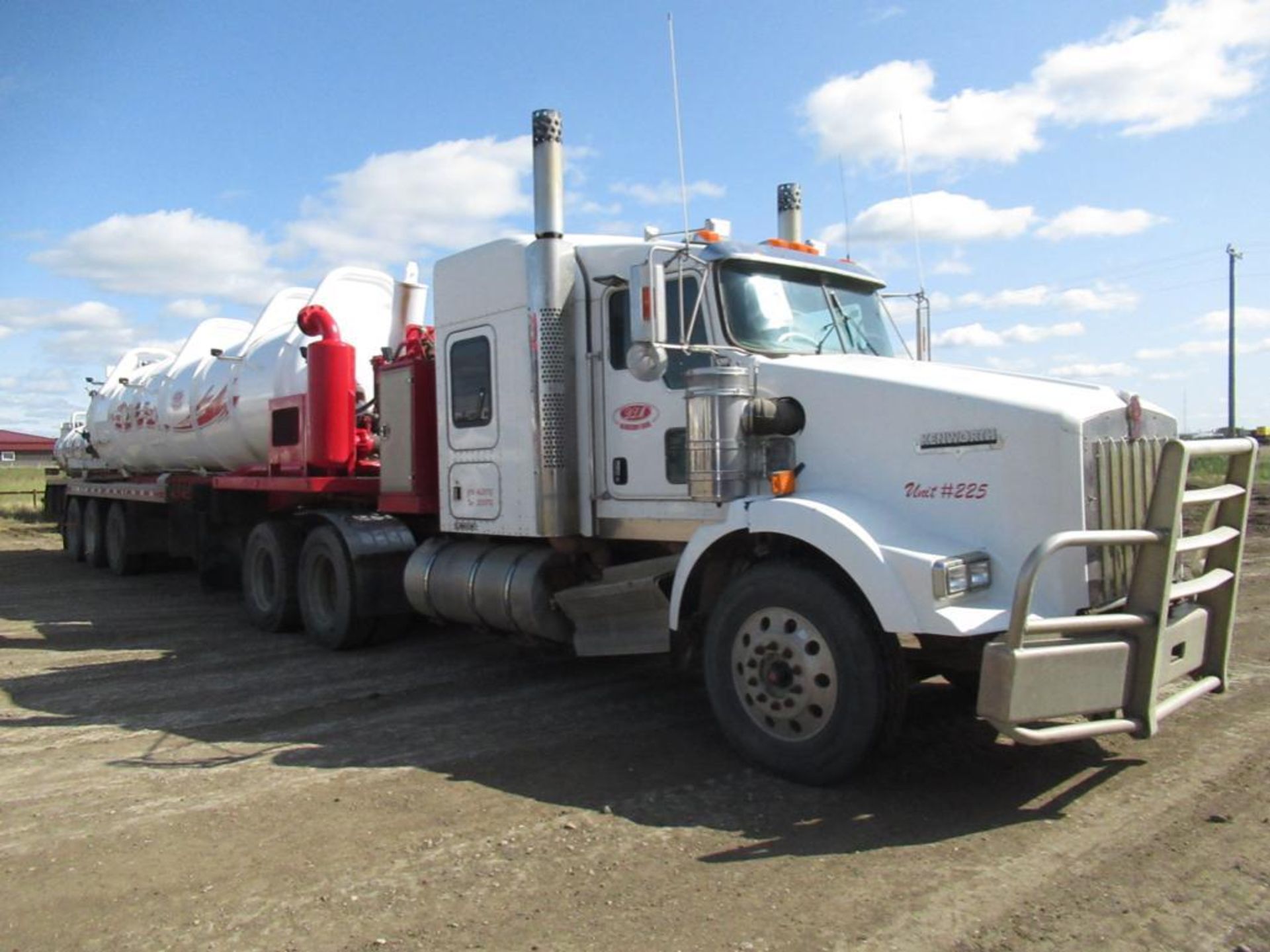 2009 KENWORTH T800 TANDEM SEMIVAC TRUCK - Image 4 of 30