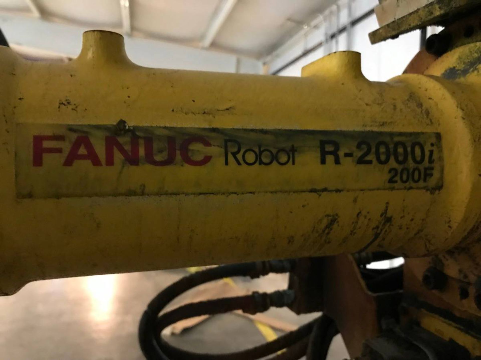 Fanuc R-2000I 200F Robot