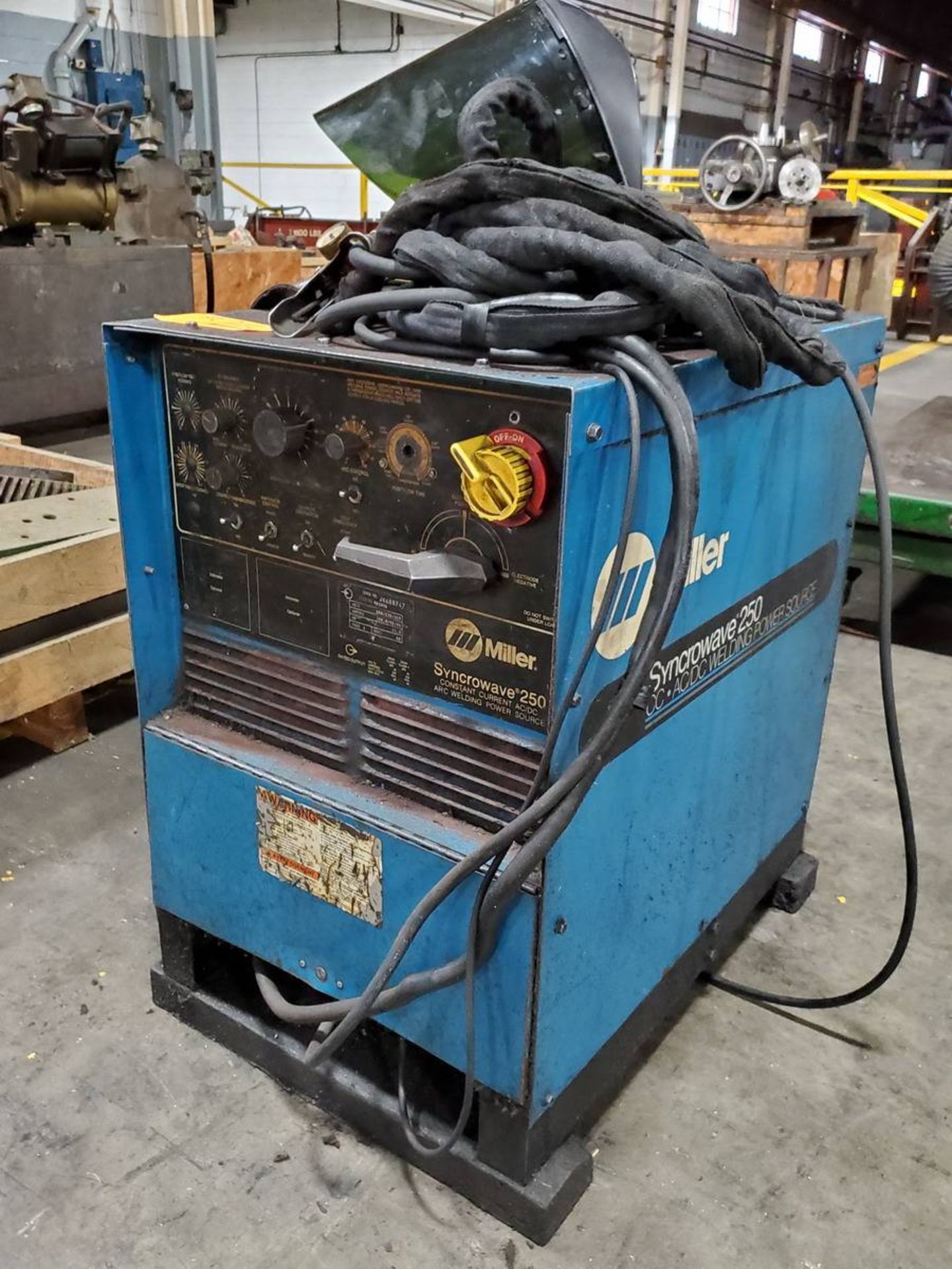 Miller Synchrowave 250 Welder - Image 2 of 5