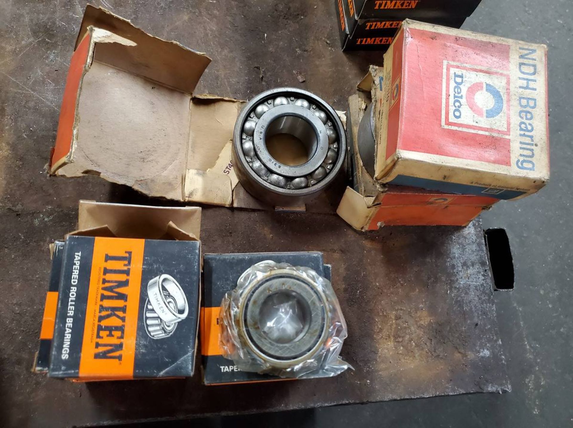 Various Mfg's: Timken, Federal Mogul,etc Bearings & Seals - Image 6 of 10