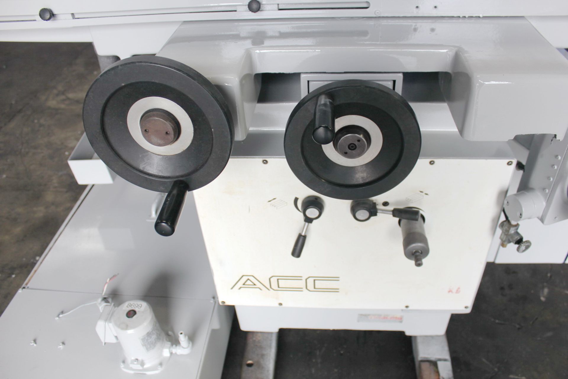 Okamoto Automatic Surface Grinder | 8" x 20", Mdl: ACC-8-20ST, S/N: 82041 - 8699HP - Image 18 of 26