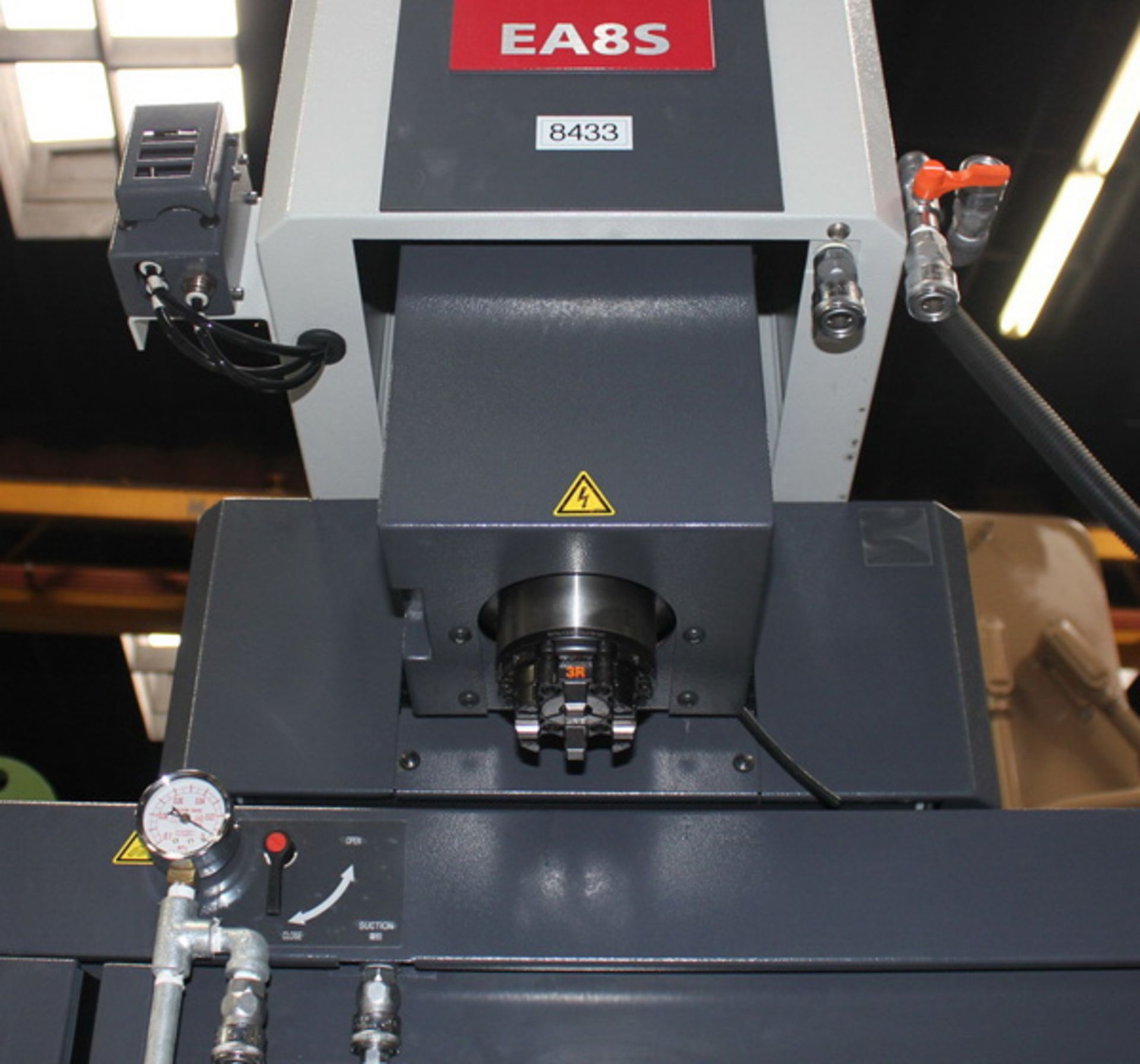 2015 Mitsubishi CNC Sinker Type EDM | 11.8" x 9.8" x 9.8", Mdl: EA8SM, S/N: 05SD8181 - 8433HP - Image 5 of 16