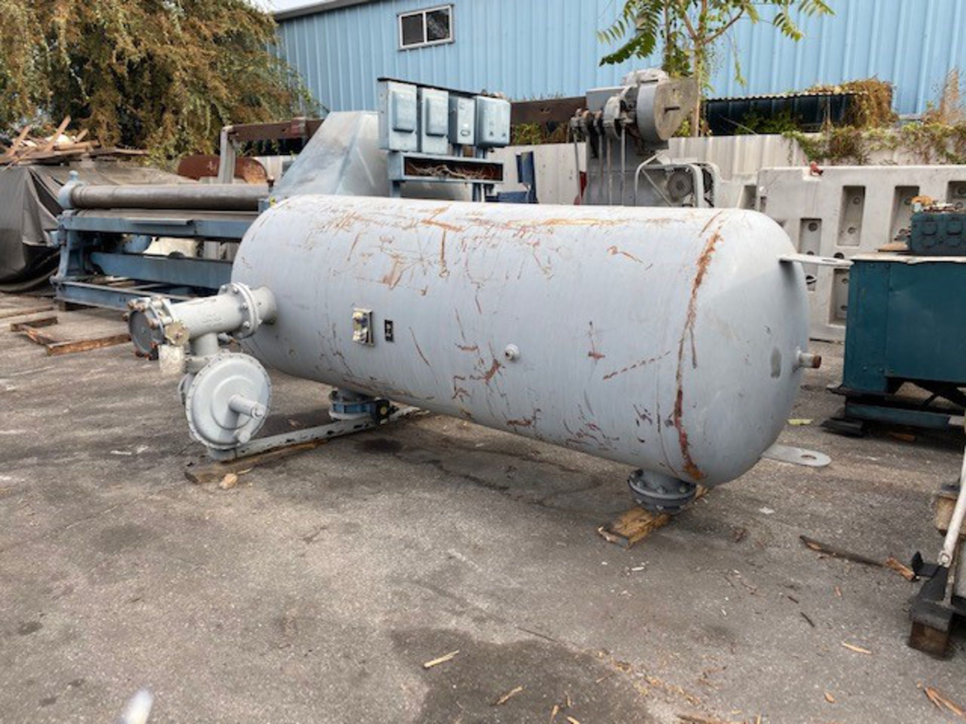 Ace Buehler Inc. Air Tank, 670 Gallon, Model #: PRO 420 8U670, S/N 65209, 200 Deg F - Image 2 of 5