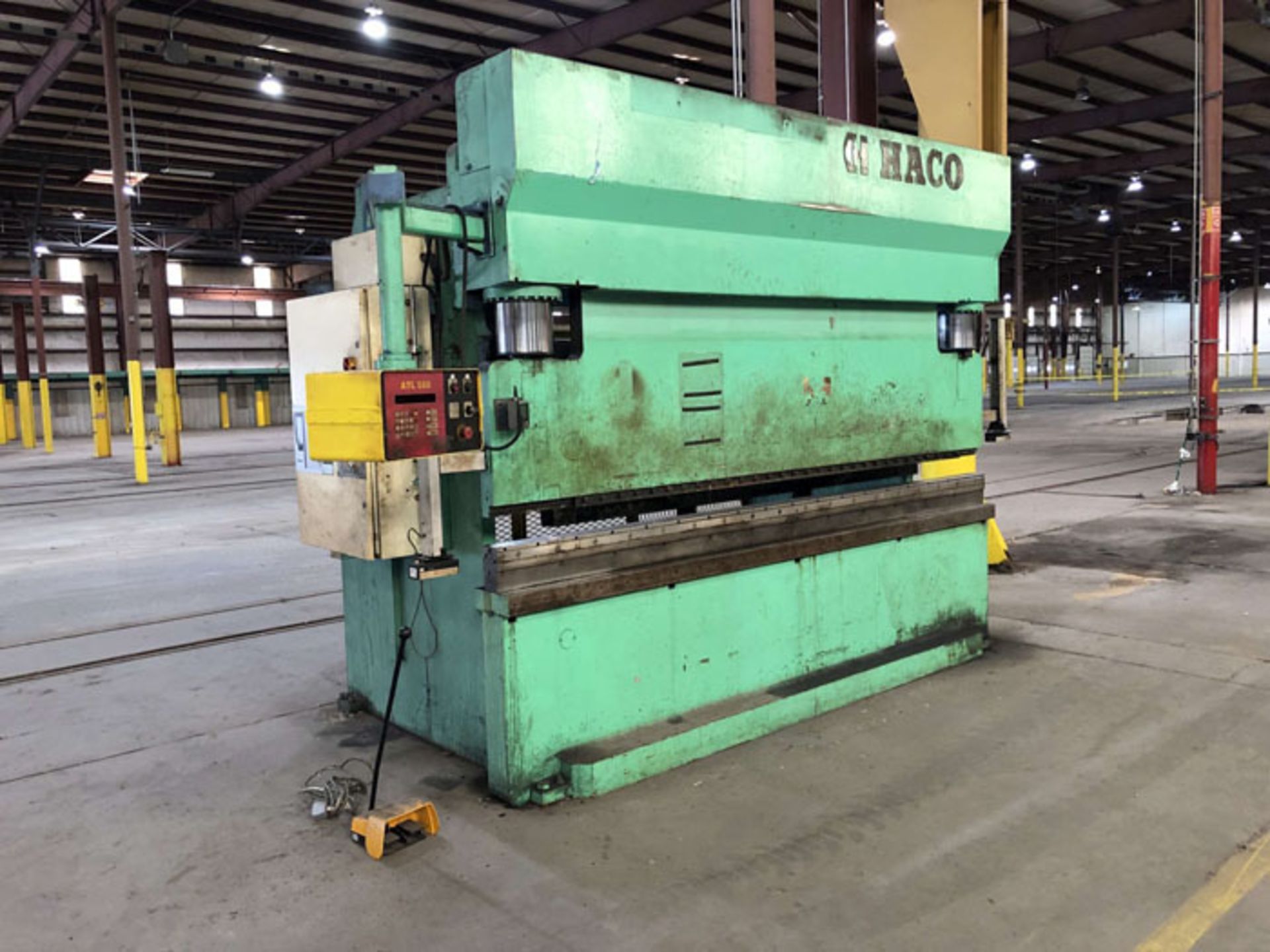 1998 Haco CNC Hydraulic Press Brake | 300 Ton x 12', Mdl: PPM36300, S/N: 58738, Located In: - Image 3 of 20