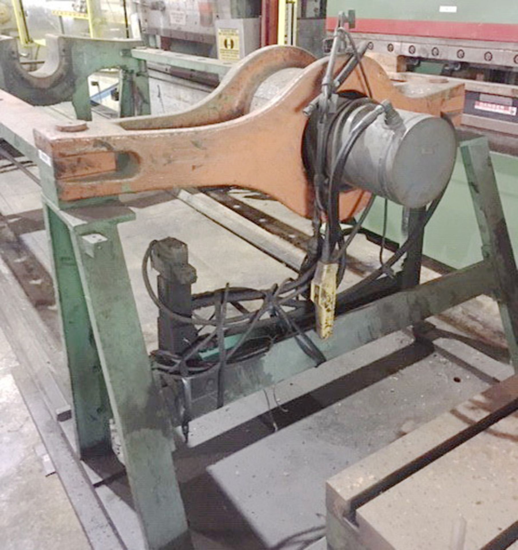 Rodgers Hydraulic Horizontal Wheel Press | 200-Ton x 144" , Mdl: F200/4/D-1, S/N: F200-1097 - 6630P - Image 3 of 9