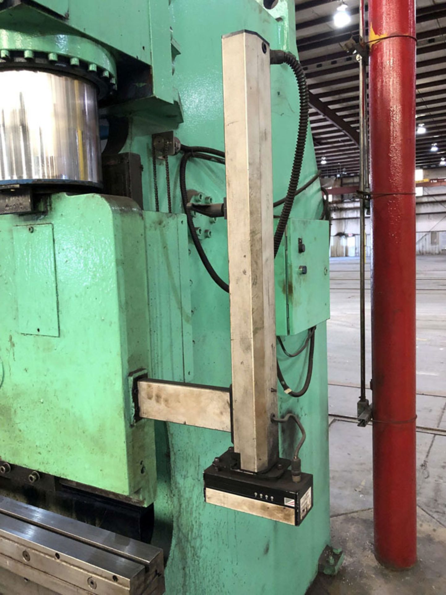 1998 Haco CNC Hydraulic Press Brake | 300 Ton x 12', Mdl: PPM36300, S/N: 58738, Located In: - Image 9 of 20