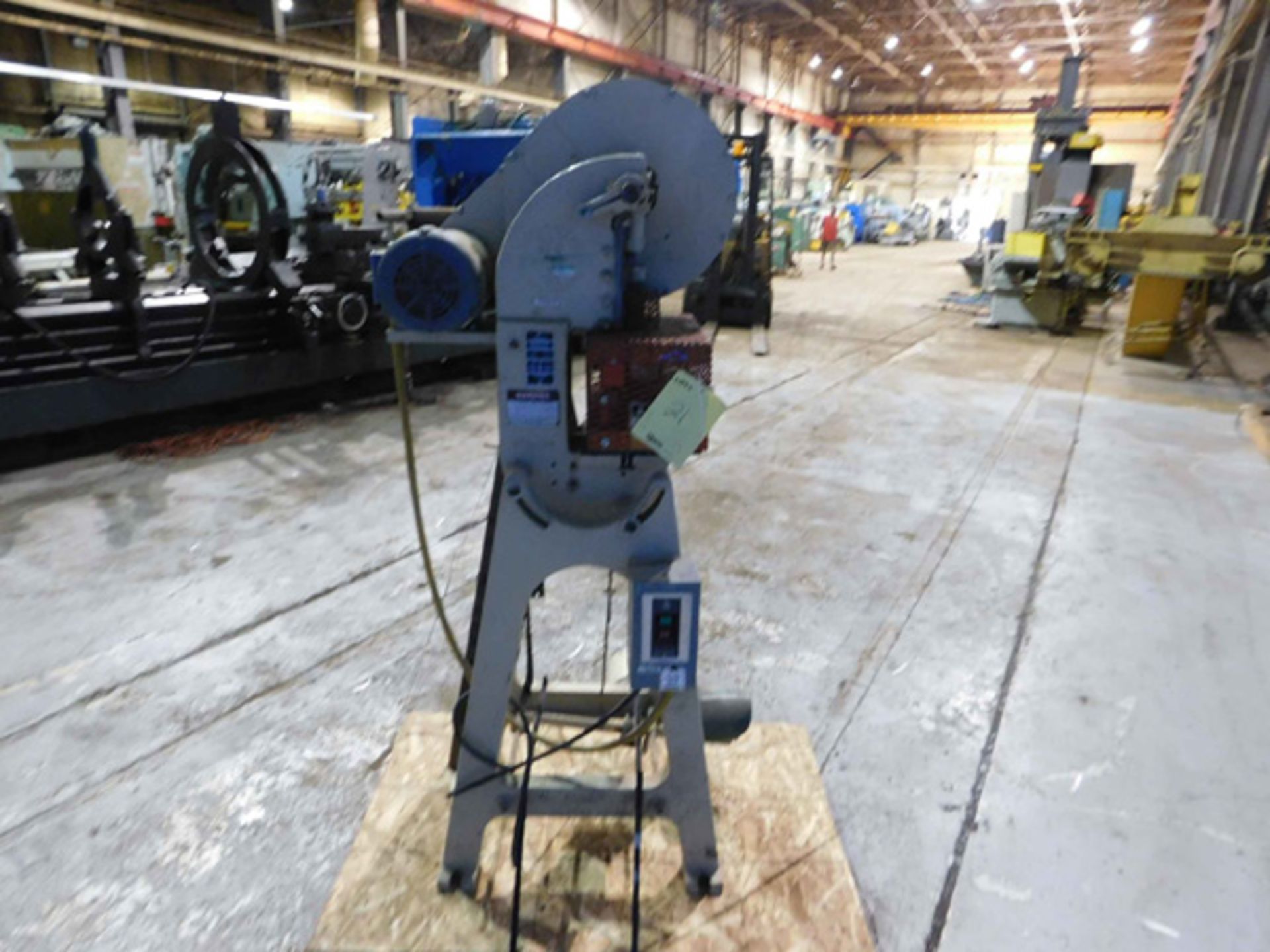 Alva Allen OBI Punch Press | 5-Ton, Mdl: BT-5, S/N: GJD63853 - 7324P - Image 3 of 8