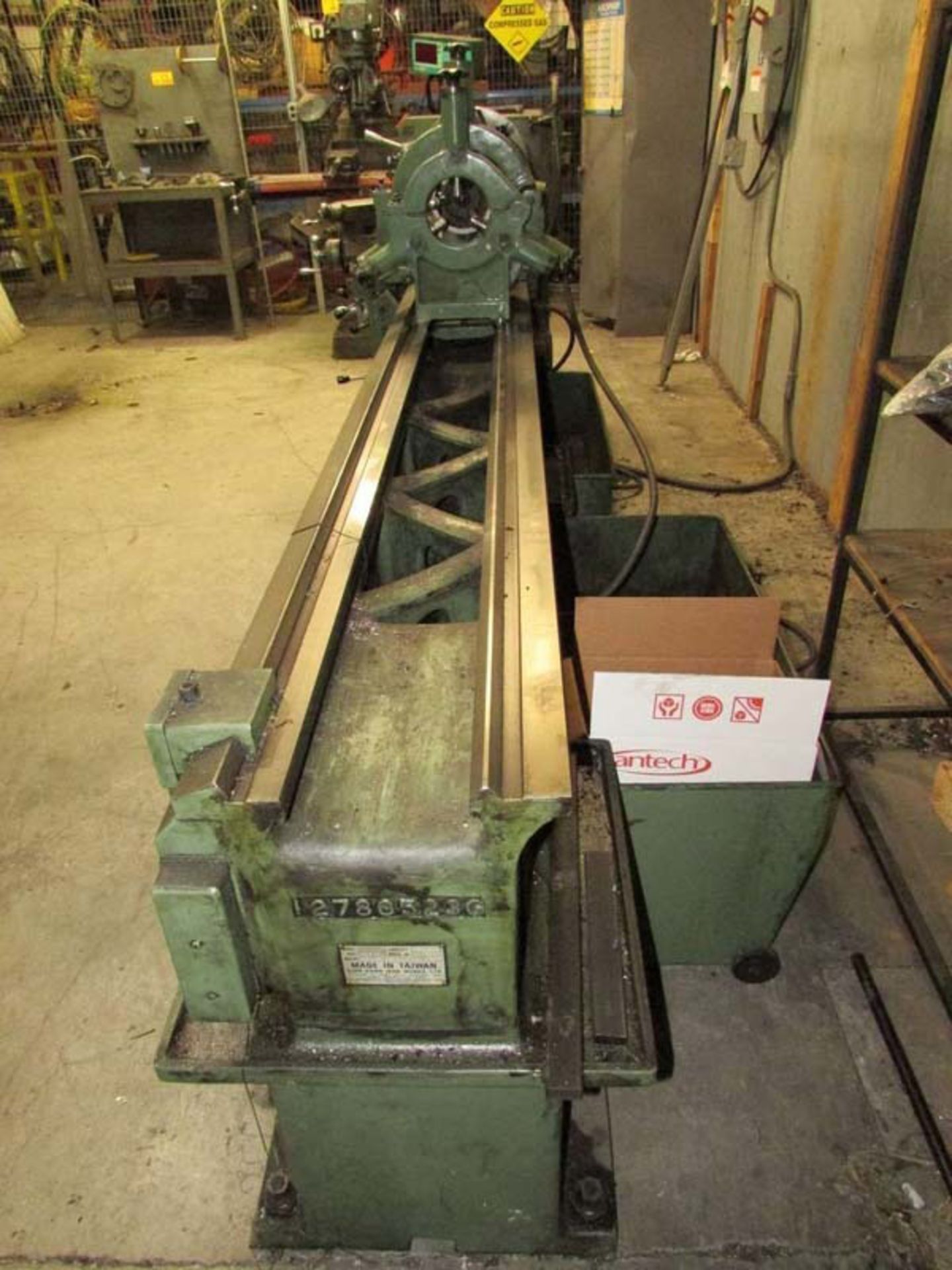 Kingston Engine Lathe | 21" x 102", Mdl: HL2500, S/N: 127805236 - 8726P - Image 4 of 12