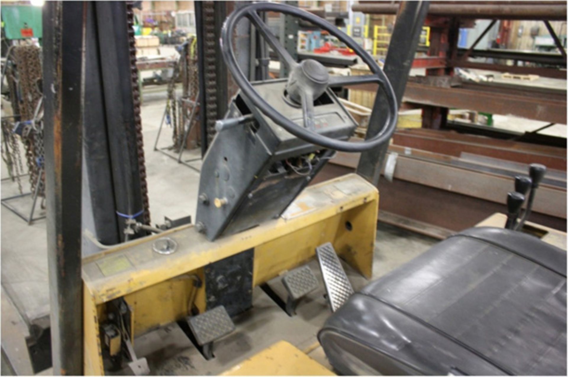 Caterpillar Forklift | 10,000 Lbs., Mdl: T80D, S/N: 5KB04810 - 6365P - Image 4 of 4