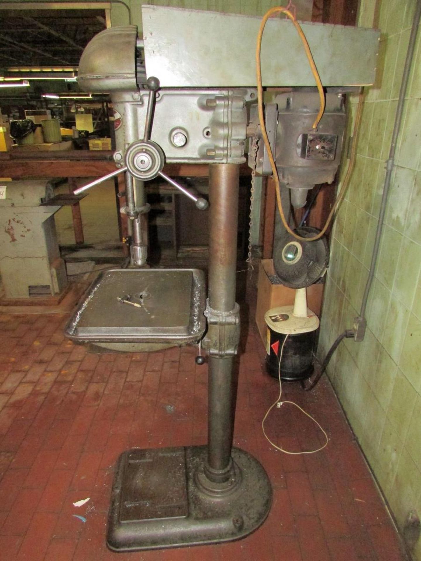 Delta Pedestal Drill Press, 8-1/2" Throat, 17"x12-1/2" Adjustable Height Table, 5" Stroke, - Image 4 of 8