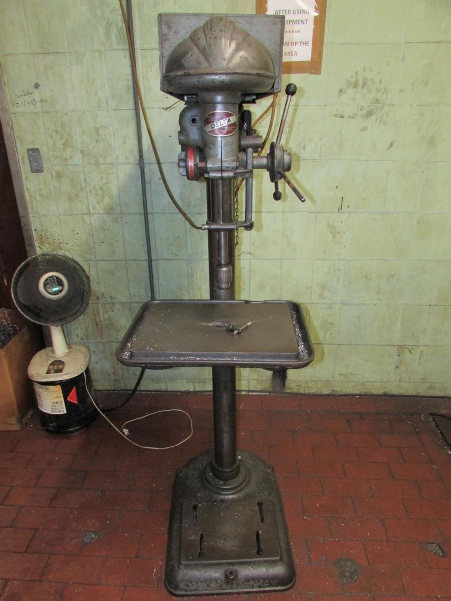 Delta Pedestal Drill Press, 8-1/2" Throat, 17"x12-1/2" Adjustable Height Table, 5" Stroke, - Image 2 of 8