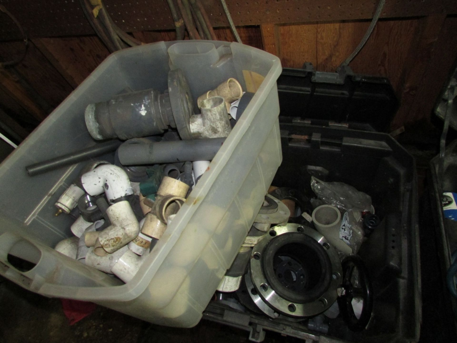 Contents of Tool Room, To Include Adjustable Shelving Units, Assorted Hand Tools, Pipe Wrenches, - Image 20 of 32