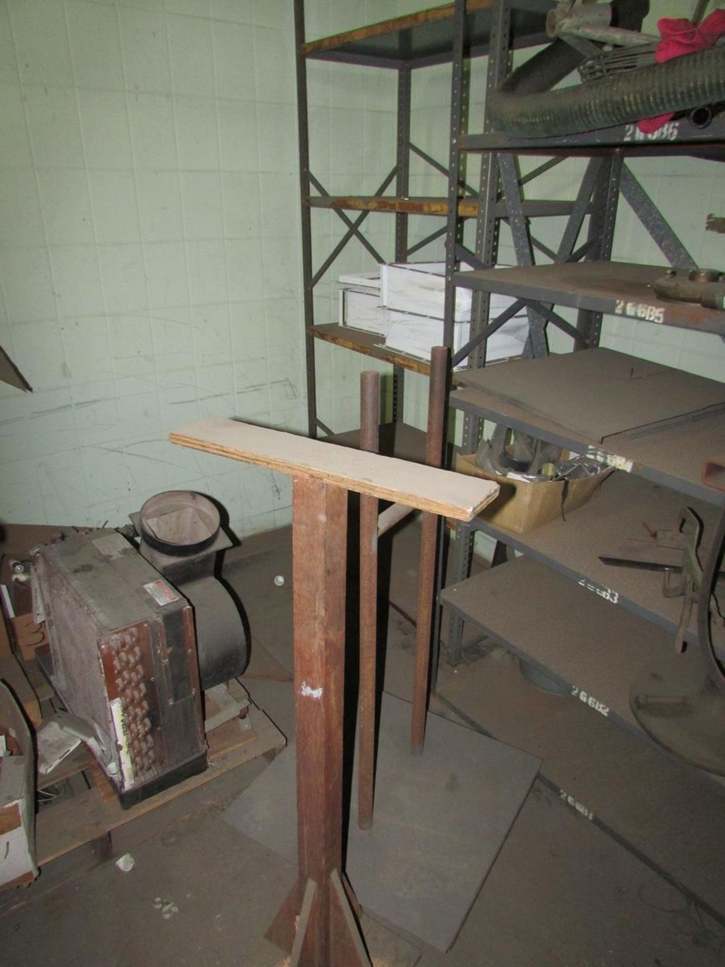 Remaining Contents of Return Cage and Prep Room, To Include Assorted Copper Pipe, PVC Pipe, Lockers, - Image 9 of 15