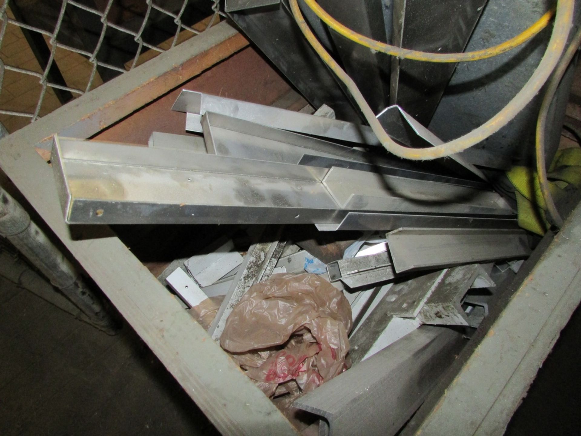 Remaining Contents of Return Cage and Prep Room, To Include Assorted Copper Pipe, PVC Pipe, Lockers, - Image 15 of 15