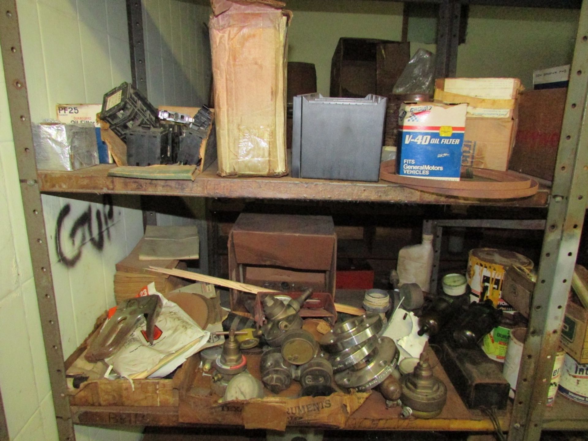 Contents of Tool Room, To Include Adjustable Shelving Units, Assorted Hand Tools, Pipe Wrenches, - Image 32 of 32