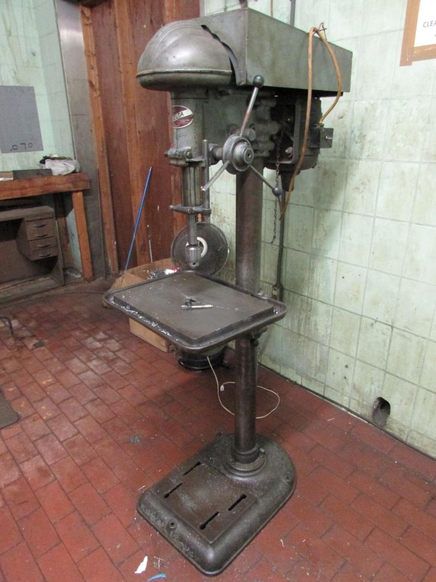 Delta Pedestal Drill Press, 8-1/2" Throat, 17"x12-1/2" Adjustable Height Table, 5" Stroke, - Image 3 of 8