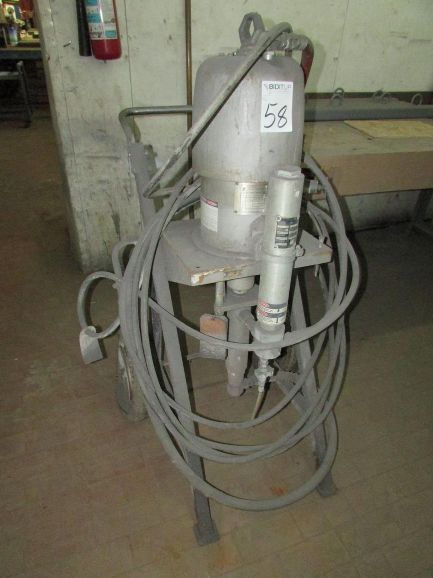 Remaining Equipment of Paintshop, To Include 10'x12'x7' Paint booth with Dwyer 25 Manometer, HVLP - Image 6 of 20