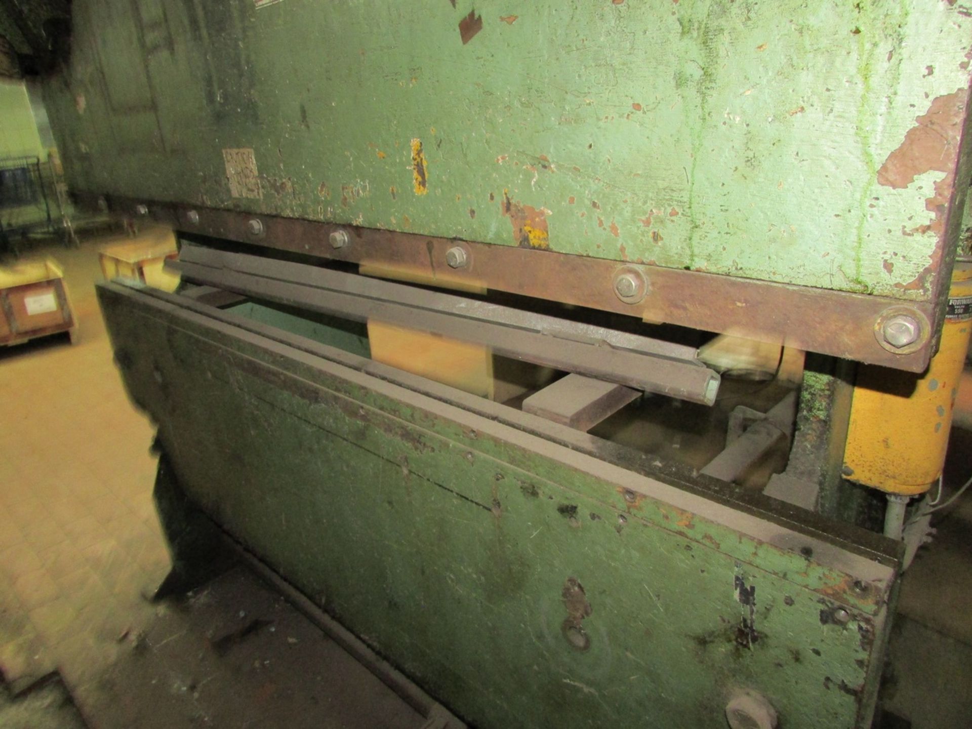 Chicago Dreis & Krump 335 25 Ton Capacity 6' Mechanical Press Brake, 61" Between Housings, 2" - Image 5 of 15