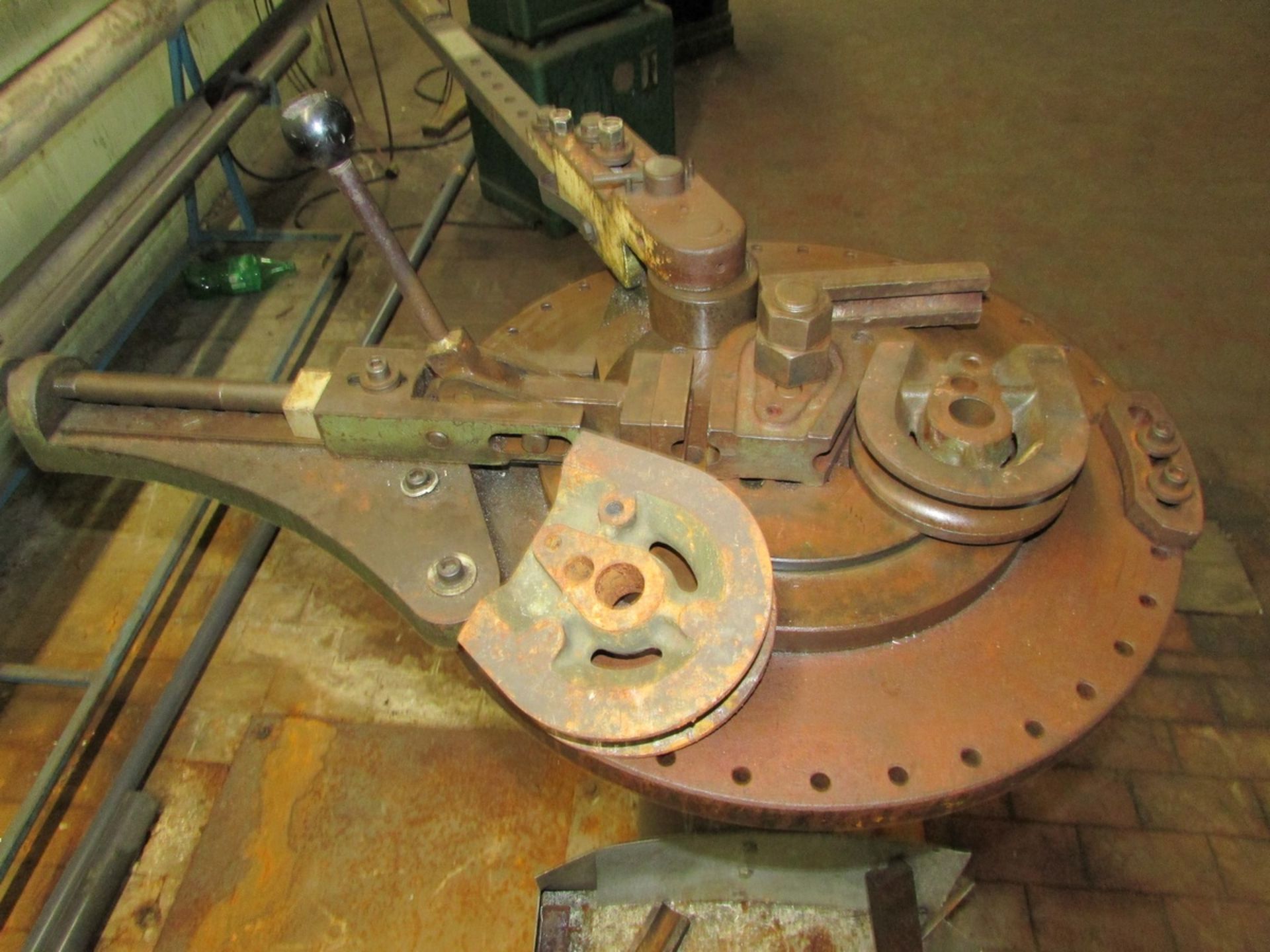 Di-Acro Manual Pipe Bender, with 1-3/4R 5/8G, 2-1/2R 7/8G, and 3R 1-1/8G Bending Dies - Image 3 of 4