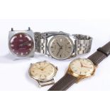 Smiths gentleman's wristwatch, the signed maroon dial with baton numerals, date aperture at the