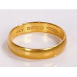 22 carat gold band, 3.6g