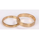 Two 9 carat gold wedding bands, 2.9 grams