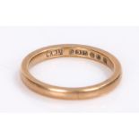 9 carat gold wedding band, 2.4 grams