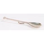 Elizabeth II silver preserve spoon, London 1972, maker Guild of Handicraft, the spoon with seal form