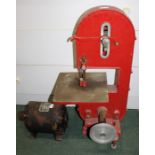 Band saw, with red painted casing, separate motor (2)