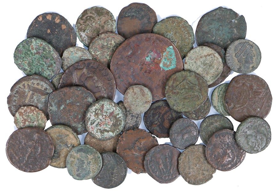 Roman coins, to include Magnentius, Crispus, Valens and others, (qty)