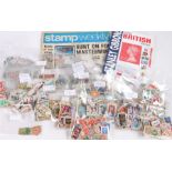 British stamps; qty of loose & varied used stamps. George V - 1986, mainly commemorative. Plus