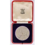 George V & Mary silver jubilee medal, 1935, within the original leather and gilt tooled case