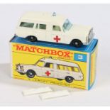 Matchbox, 3 Mercedes Benz Binz Ambulance, boxed as new