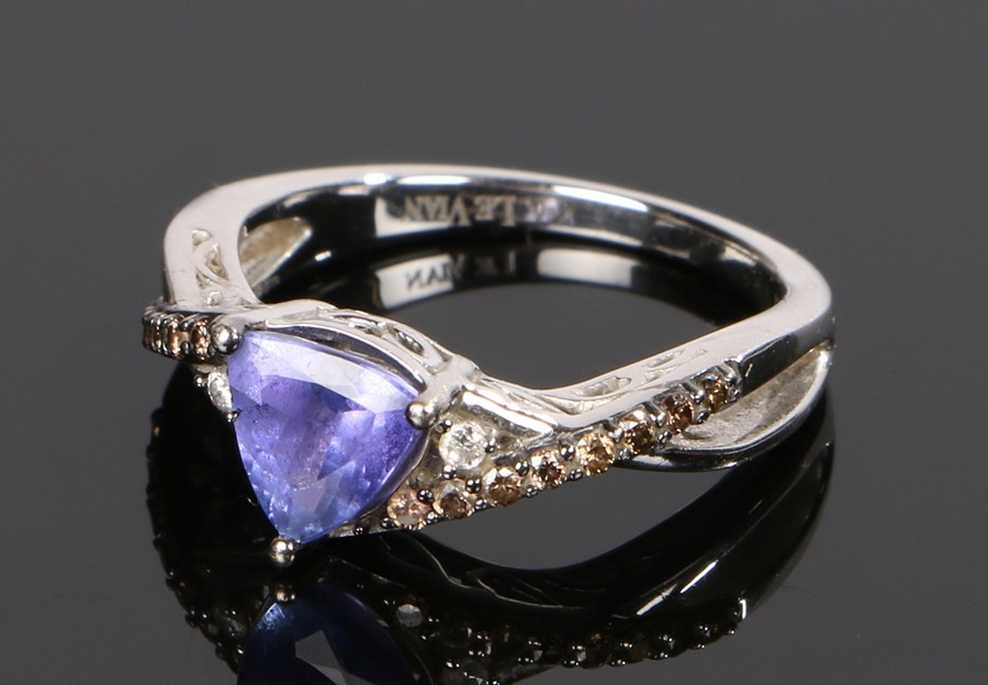 Le Vian 14 carat white gold tanzanite and diamond set ring, with a triangle cut tanzanite to the