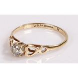 9 carat gold ring, set with a clear stone