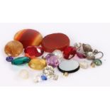 Collection of loose stones, to include agates, a piece of coral and paste, (qty)