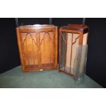 Mid 20th Century mahogany veneered bow front china display cabinet, with two astragal glazed doors