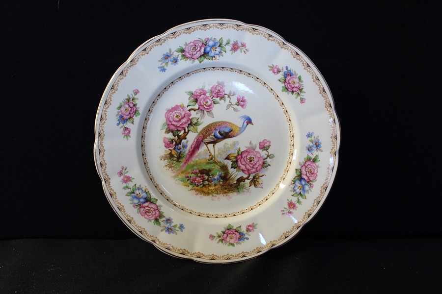Tams Crown Pottery Norfolk pattern dinner service, decorated with an exotic bird amongst foliage, - Image 2 of 2
