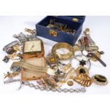 Collection of jewellery and wristwatches, to include Sekonda, Accurist and others, also together