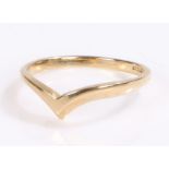 9 carat gold ring, of arched design, 1.3 grams