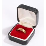 22 carat gold wedding band, 4.7 grams