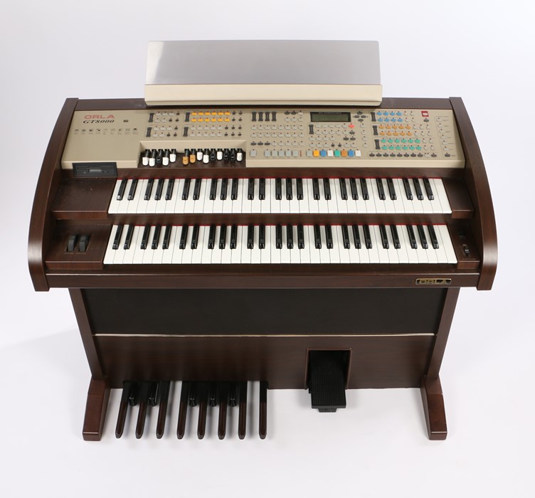 Orla GT8000 electric organ - Image 2 of 2