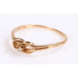 9 carat gold ring, ring size R