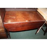 19th Century mahogany Pembroke table, 93cm long